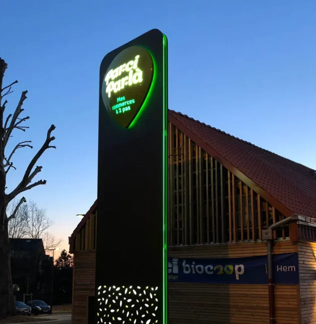totem signaletique exterieur lumineux